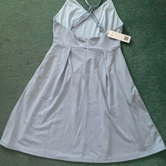 Women Deep V neck Adjustable spaghetti Strap Dress Size Medium Light Blue New - Picture 2 of 8